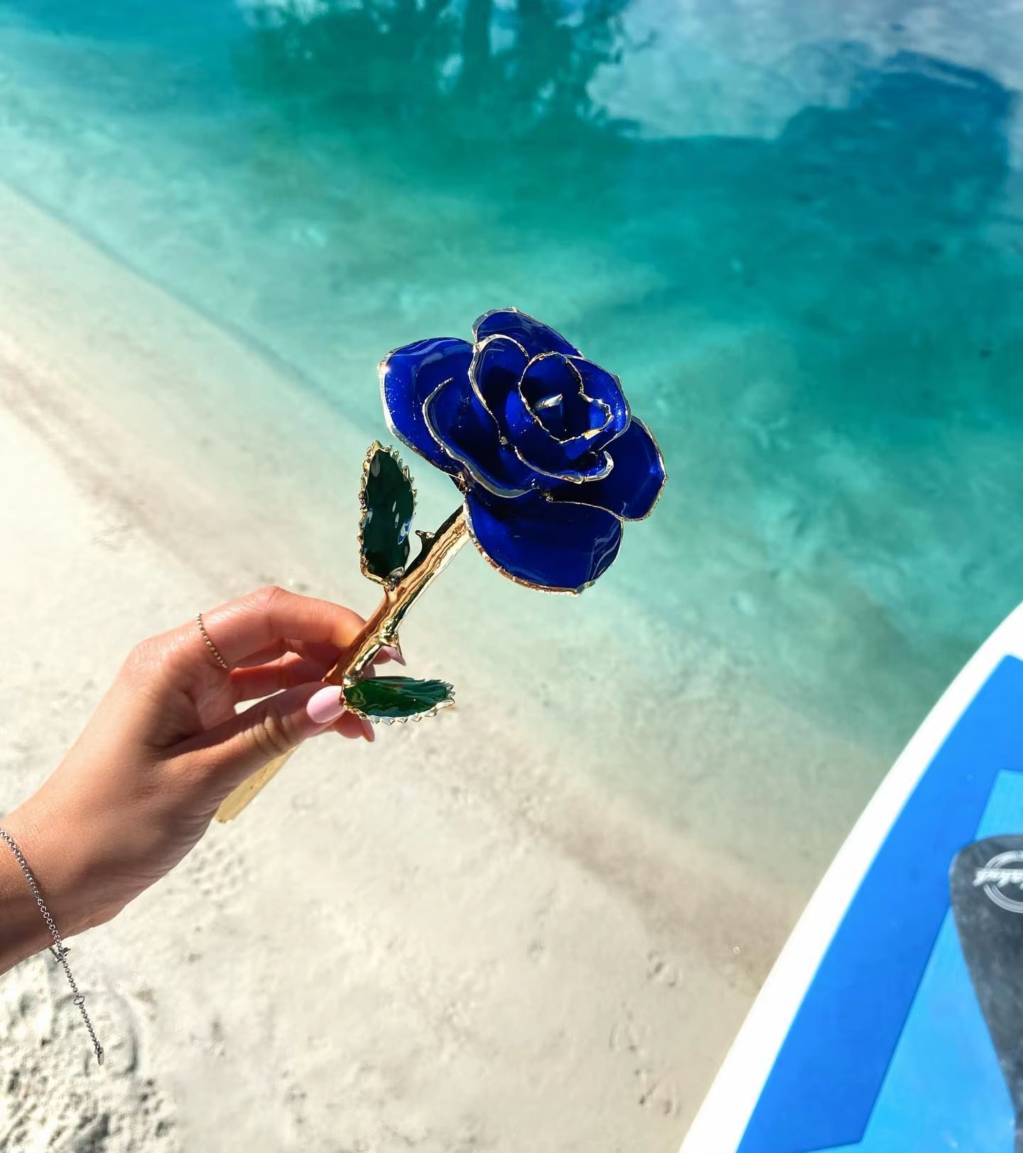 24K Gold Dipped Rose: The Perfect Eternal Gift for Her - Ideal for Valentine's Day, Weddings, and Anniversaries